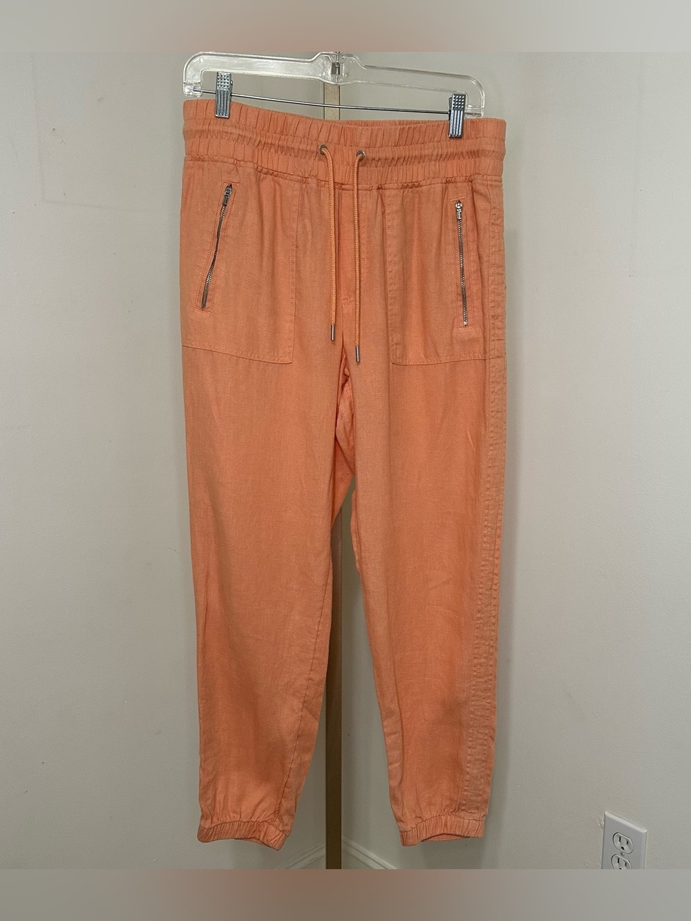 Athleta peach/Coral Drawstring Jogger Pants